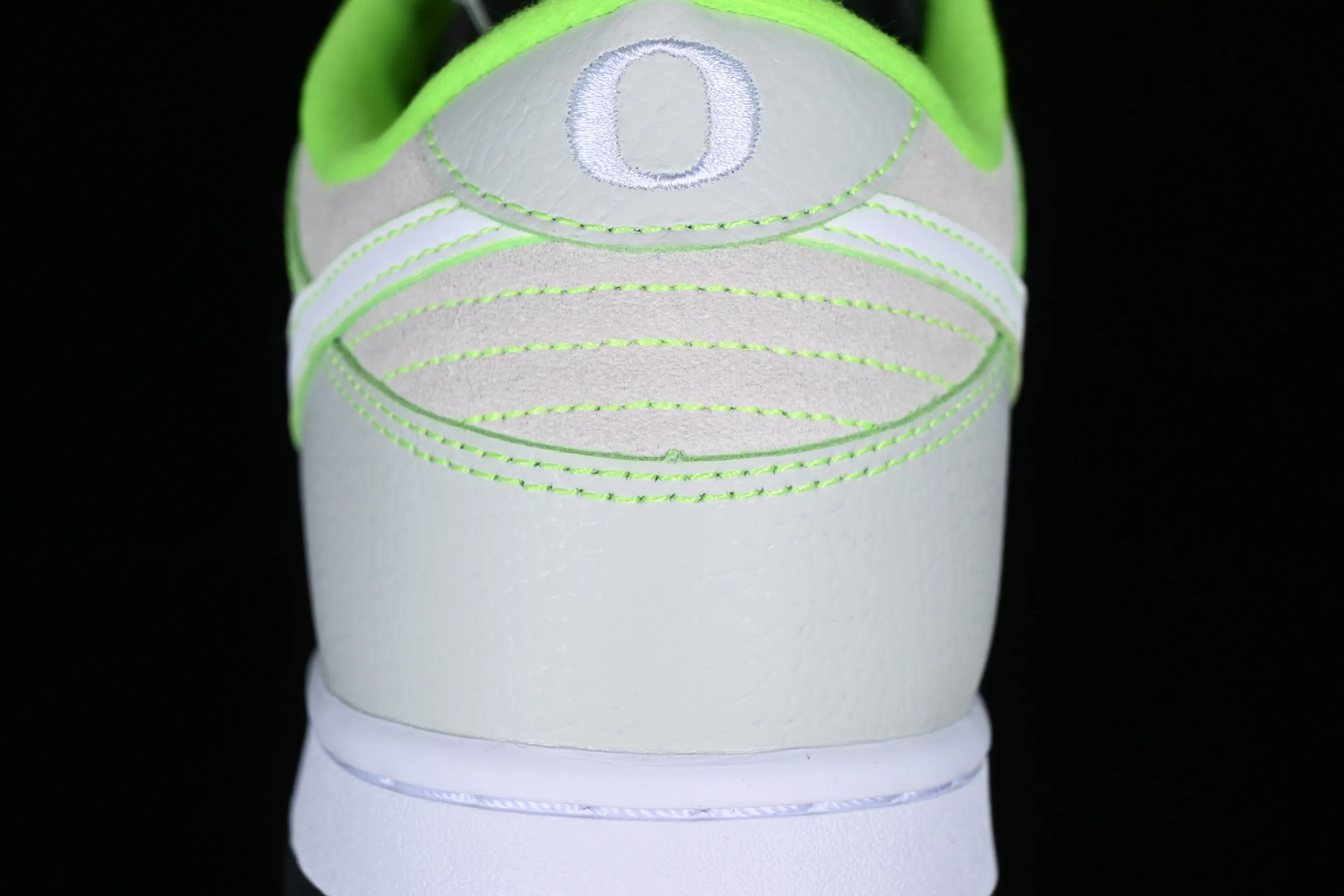 All categories Nk SB Dunk series Nk SB Dunk Low low-top sneakers Nk Dunk Low "University Of Oregon" Oregon Green Duck SB low-top casual sports skateboard shoes FQ7260-001